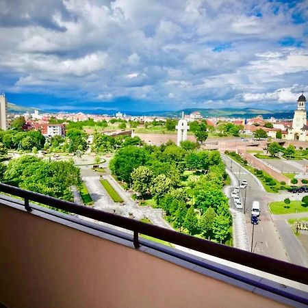 Midsummer Boulevard Alba Iulia Exterior foto